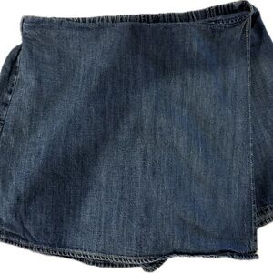 Old Navy Blue Denim Skort